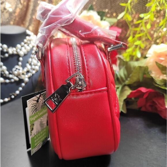 NWT Badgley Mischka Dome Studded & Quilted Convertible Top Handle Bag in Red - Picture 8 of 11